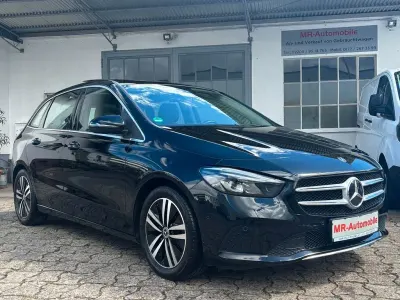 Gebraucht Mercedes B220 Progressive 190 PS (139 kW) 2019 Kosmosschwarz Kleinwagen