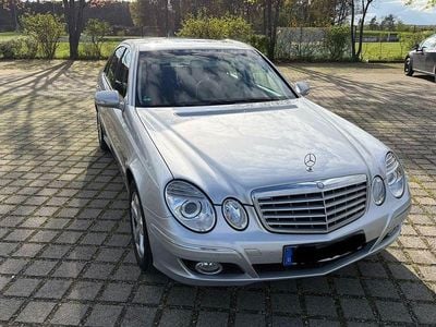 Usata Mercedes E350 Elegance 272 CV (200 kW) 2006 Argento Berlina