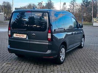Gebraucht VW Caddy 102 PS (75 kW) 2022 Grau Van / Kleinbus