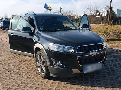 Second-hand Chevrolet Captiva 167 CP (122 kW) 2011 Negru SUV