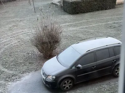 Gebraucht VW Touran Cross 140 PS (102 kW) 2008 Schwarz Van / Kleinbus