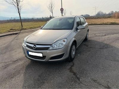 Gebraucht Opel Astra 116 PS (85 kW) 2008 Beige Limousine