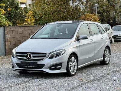 Gebraucht Mercedes B220 177 PS (130 kW) 2015 Silber Van / Kleinbus