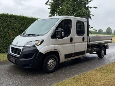 Gebraucht Peugeot Boxer 140 PS (102 kW) 2020 Weiß Van