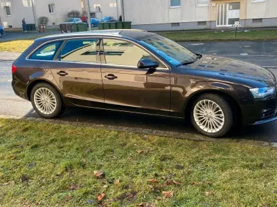 Gebraucht Audi A4 143 PS (105 kW) 2013 Braun Kombi