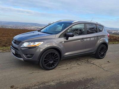 Gebraucht Ford Kuga Titanium 140 PS (102 kW) 2011 Braun SUV