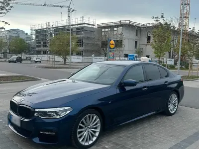 Gebraucht BMW 530 M Sport 265 PS (194 kW) 2017 Blau Limousine