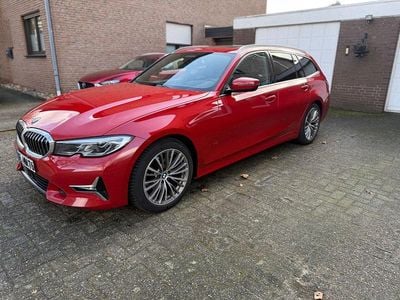 Gebraucht BMW 320 Luxury Line 190 PS (139 kW) 2020 Rot Kombi