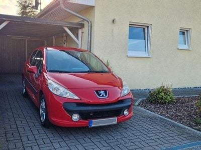 Gebraucht Peugeot 207 73 PS (53 kW) 2009 Rot Limousine