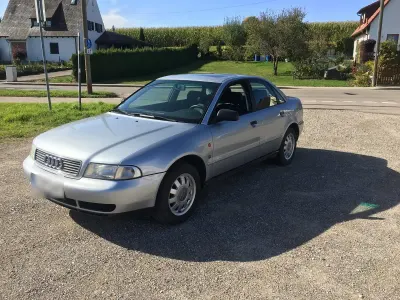 Gebraucht Audi A4 101 PS (74 kW) 1996 Silber Limousine