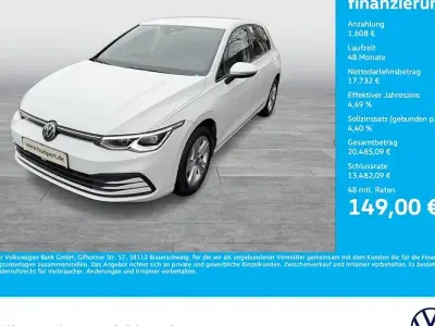 Brugt VW Golf VIII Life 131 HK (96 kW) 2023 Hvid Sedan