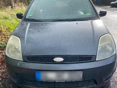 Gebraucht Ford Fiesta 60 PS (44 kW) 2005 Grau Kleinwagen
