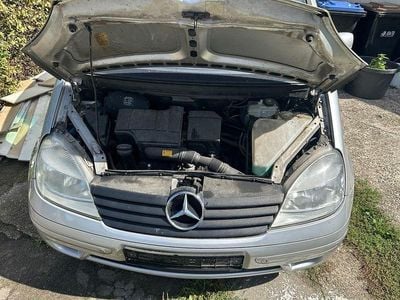 Mercedes Vaneo