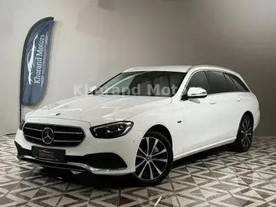 Używany Mercedes E300 306 KM (225 kW) 2020 Biały Kombi
