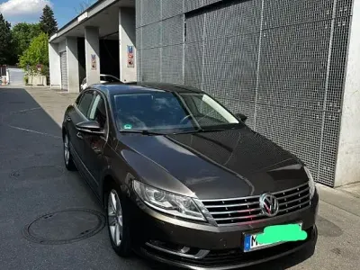 Gebraucht VW CC 140 PS (102 kW) 2012 Braun Limousine