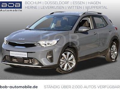 Grau Gebraucht 2022 Kia Stonic Vision SUV | 18.333 € (Fairer Preis)