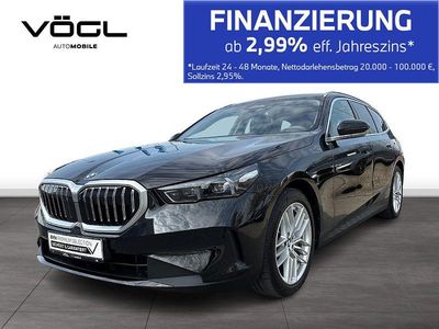 Gebraucht BMW 540 Sport Line 286 PS (210 kW) 2024 Saphirschwarz Kombi