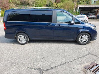 Mercedes V250