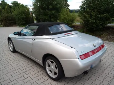 Brugt Alfa Romeo Spider 155 HK (114 kW) 2000 Sølv Cabriolet