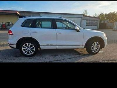 Weiß Gebraucht 2015 VW Touareg Exclusive SUV | 15.000 € (Teuer)