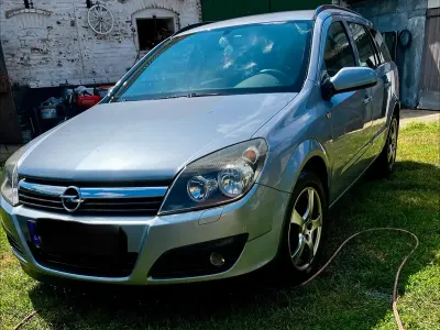 Gebraucht Opel Astra 105 PS (77 kW) 2006 Grau Kombi