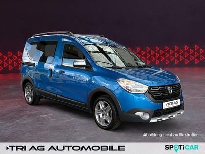 Gebraucht Dacia Dokker Stepway 131 PS (96 kW) 2020 Blau Van / Kleinbus