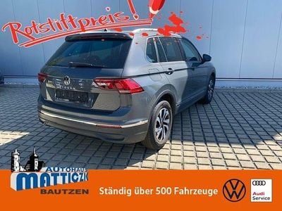 Delfingrau metallic (metallic) Gebraucht 2021 VW Tiguan Active SUV | 23.989 € (Teuer)