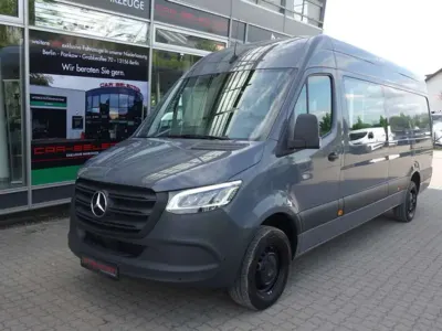 Używany Mercedes Sprinter 170 KM (125 kW) 2022 Szary Van