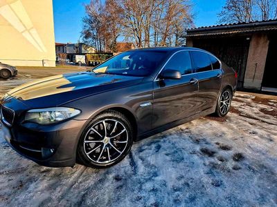 Gebraucht BMW 530 245 PS (180 kW) 2011 Braun Limousine