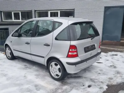 Gebraucht Mercedes A140 Classic 82 PS (60 kW) 2004 Silber Limousine
