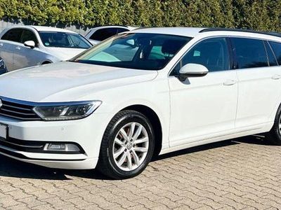 Gebraucht VW Passat Comfortline 150 PS (110 kW) 2015 Pure white Kombi