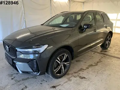 Gebraucht Volvo XC60 R-Design 197 PS (144 kW) 2022 Pine grey / metallic SUV