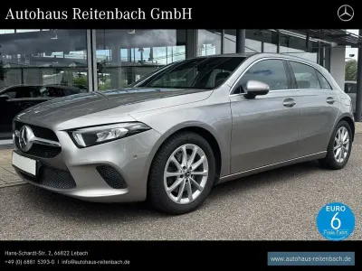 Gebraucht Mercedes A220 Progressive 190 PS (139 kW) 2019 Mojavesilber Limousine
