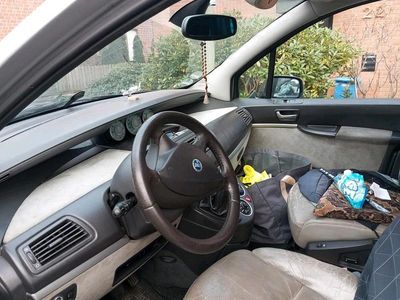 Gebraucht Fiat Ulysse 132 PS (97 kW) 2004 Silber Van / Kleinbus