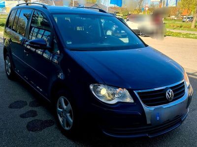 gebraucht VW Touran 2.0 TDI Highline DSG