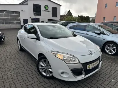 Używany Renault Mégane Luxe 179 KM (131 kW) 2009 Czarny Coupe