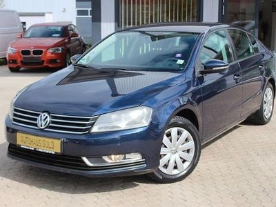 Blau Gebraucht 2012 VW Passat Trendline Limousine | 4.880 € (Guter Preis)