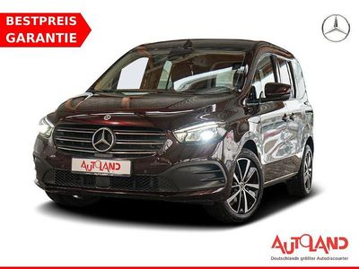 Gebraucht Mercedes T180 Progressive 116 PS (85 kW) 2022 Schwarz Van / Kleinbus