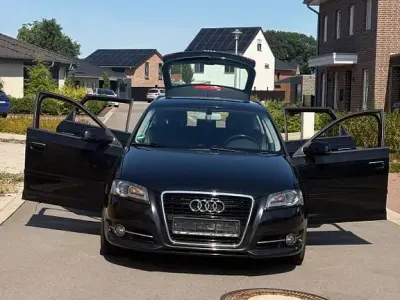 Gebraucht Audi A3 Ambition 105 PS (77 kW) 2012 Schwarz Kleinwagen