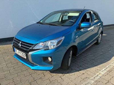 Second-hand Mitsubishi Space Star Select 71 CP (52 kW) 2024 Albastru Hatchback