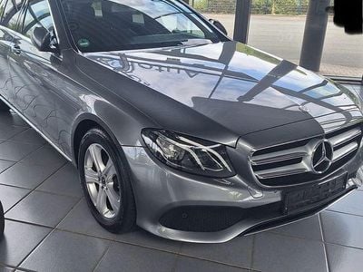 Mercedes E220