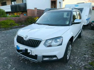 Usata Skoda Yeti 140 CV (102 kW) 2014 Bianco SUV