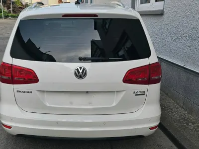 Gebraucht VW Sharan Life 140 PS (102 kW) 2014 Weiß Van / Kleinbus