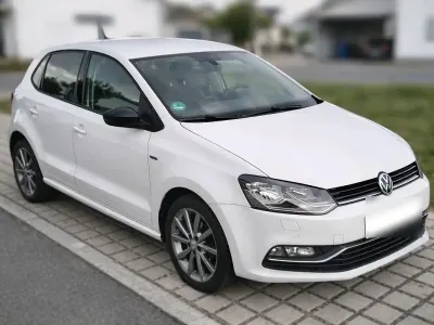 Gebraucht VW Polo Comfortline 90 PS (66 kW) 2015 Weiß Kleinwagen
