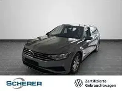 Usata VW Passat Conceptline 150 CV (110 kW) 2022 Grigio Station wagon