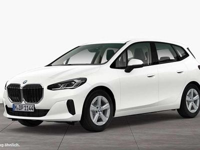 Gebraucht BMW 220 Active Tourer 156 PS (114 kW) 2025 Mineralweiß Van / Kleinbus
