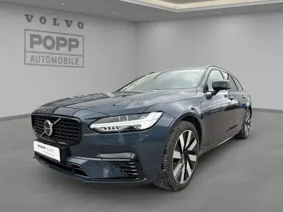 Usata Volvo V90 Plus 398 CV (292 kW) 2025 Blu Station wagon
