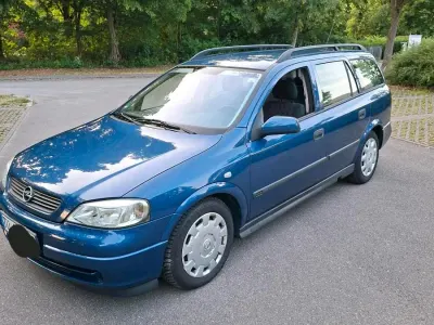 Gebraucht Opel Astra 101 PS (74 kW) 2002 Blau Kombi