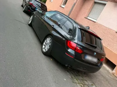 Gebraucht BMW 525 Comfort Edition 218 PS (160 kW) 2013 Andere farben Kombi