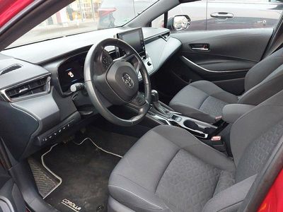 Rot Gebraucht 2022 Toyota Corolla Team Kombi | 22.500 € (Guter Preis)